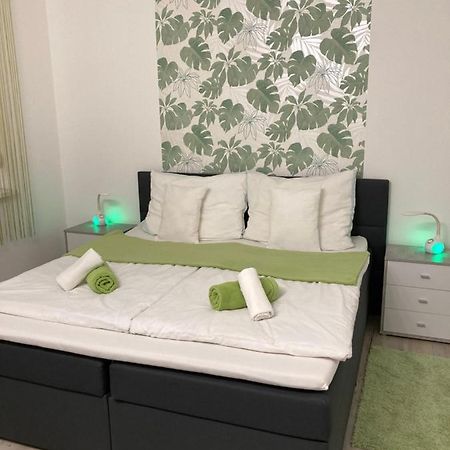 Frezia Apartman Makó Eksteriør billede